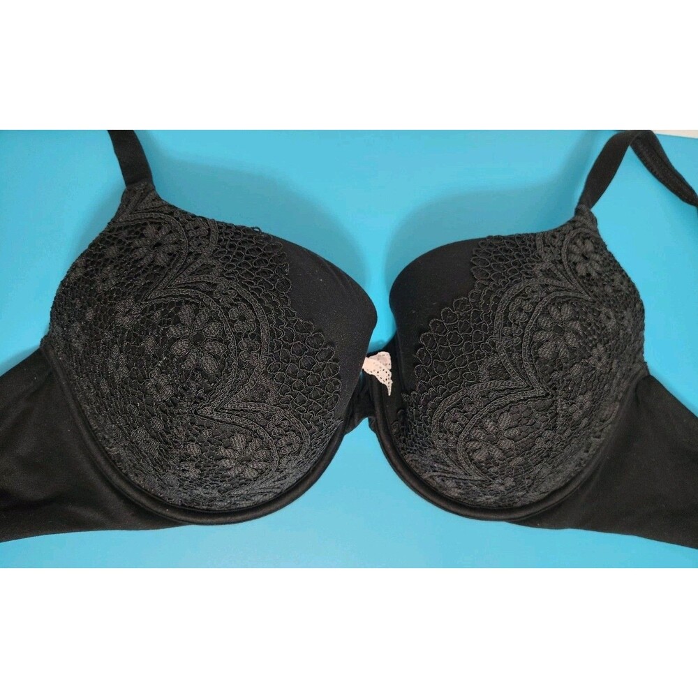 Victoria's Secret Size 36DD body by Victoria lined perfect coverage lace Black